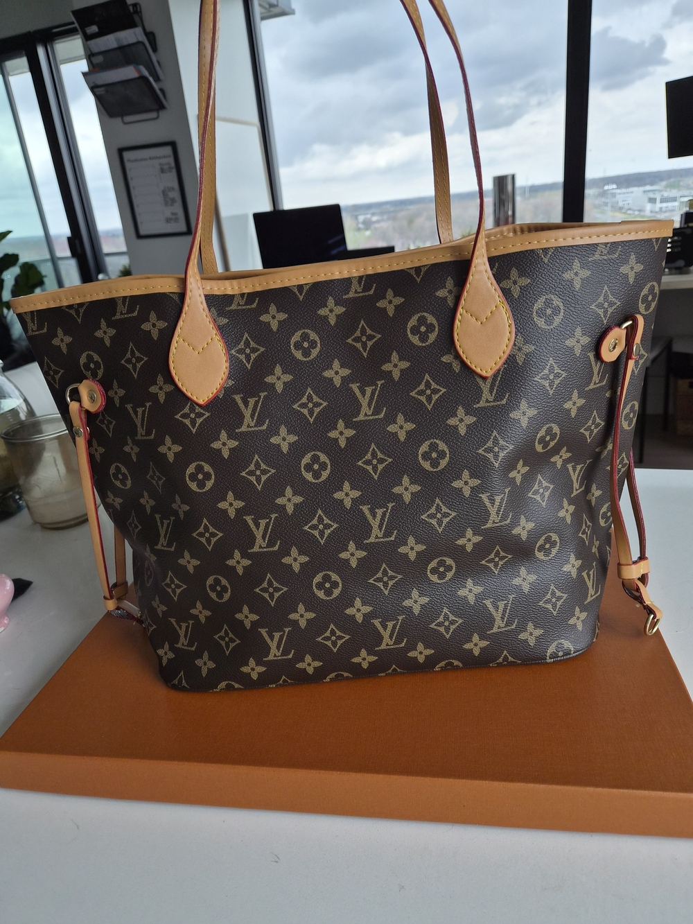 Louis Vuitton Monogram Canvas Tote with Vachetta Trim